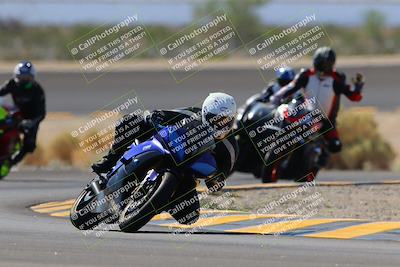 media/Oct-08-2022-SoCal Trackdays (Sat) [[1fc3beec89]]/Turn 14 (1050am)/